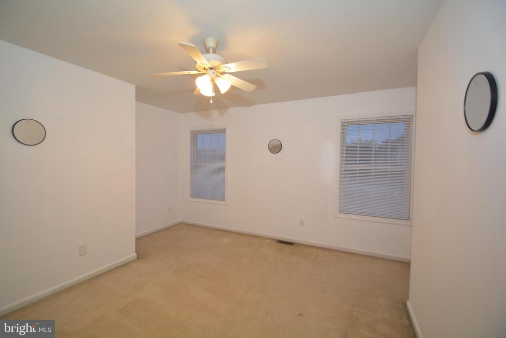 608 LEXINGTON AVENUE
