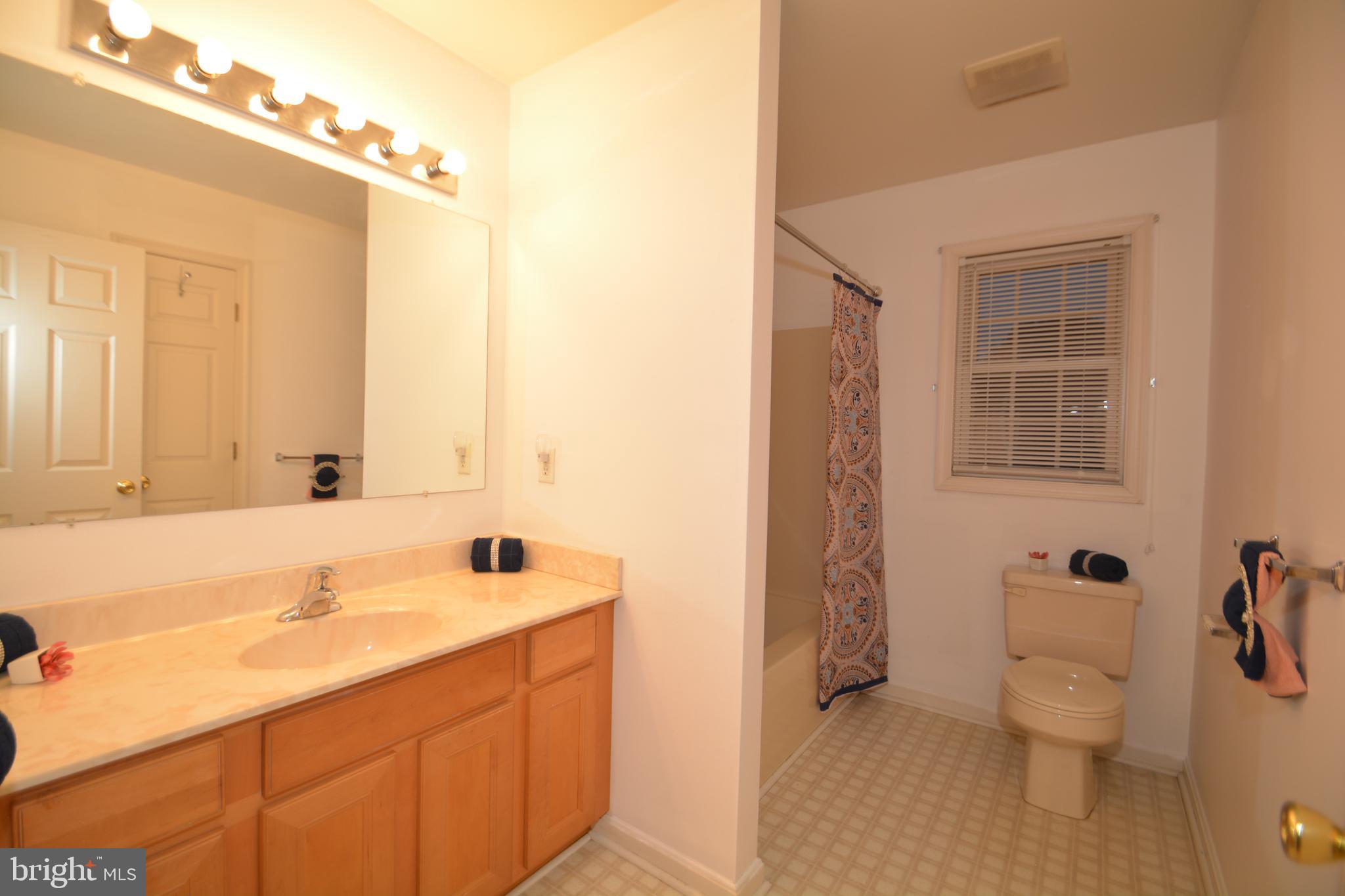 608 LEXINGTON AVENUE