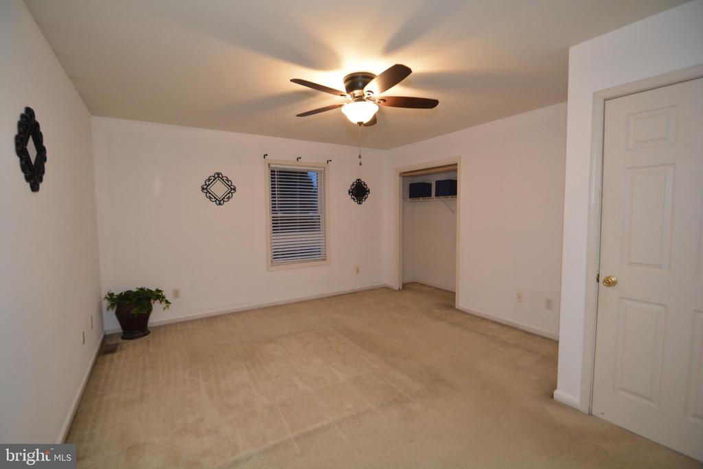 608 LEXINGTON AVENUE