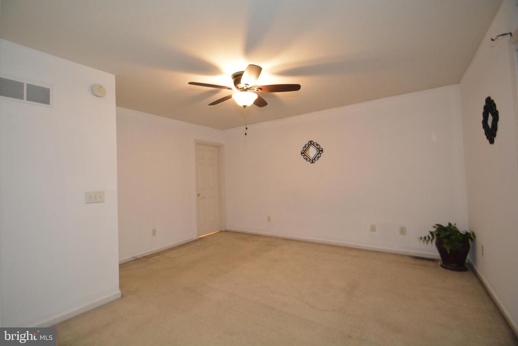 608 LEXINGTON AVENUE