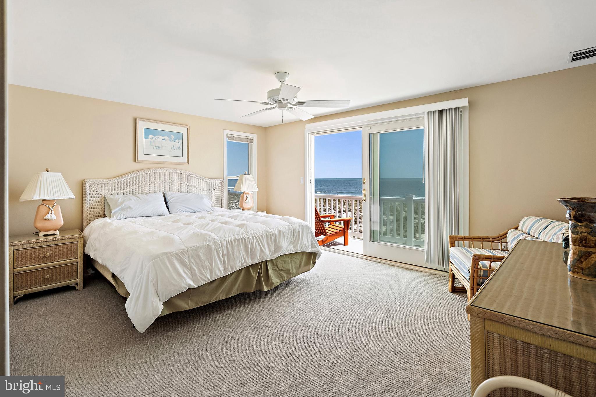 4405 Long Beach Blvd