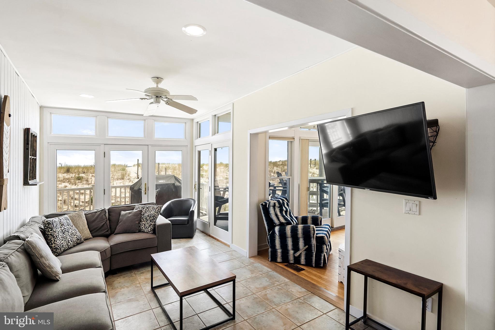 4405 Long Beach Blvd