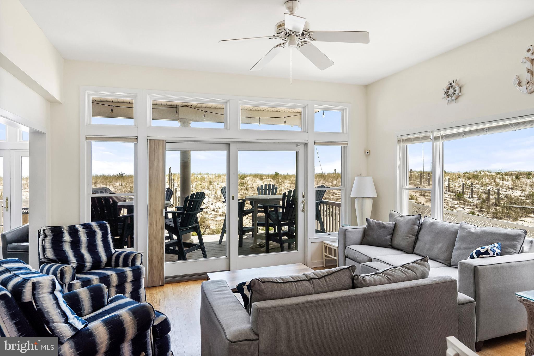 4405 Long Beach Blvd