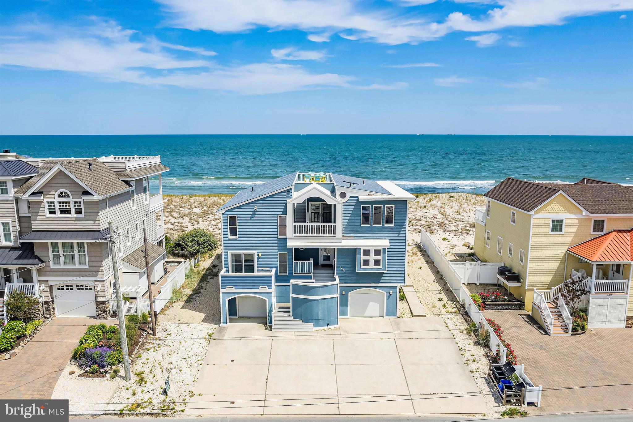 4405 Long Beach Blvd