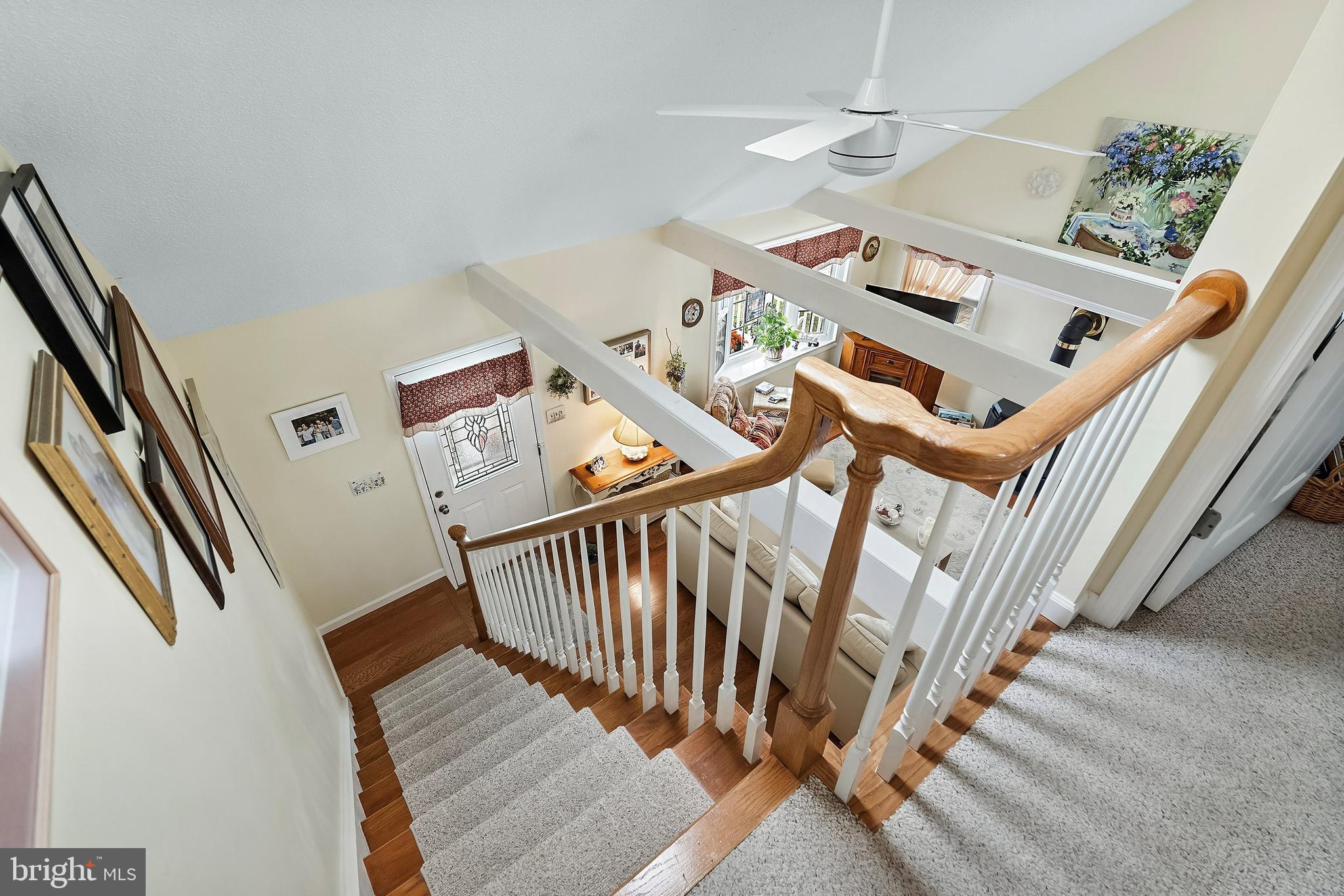 216 4th St