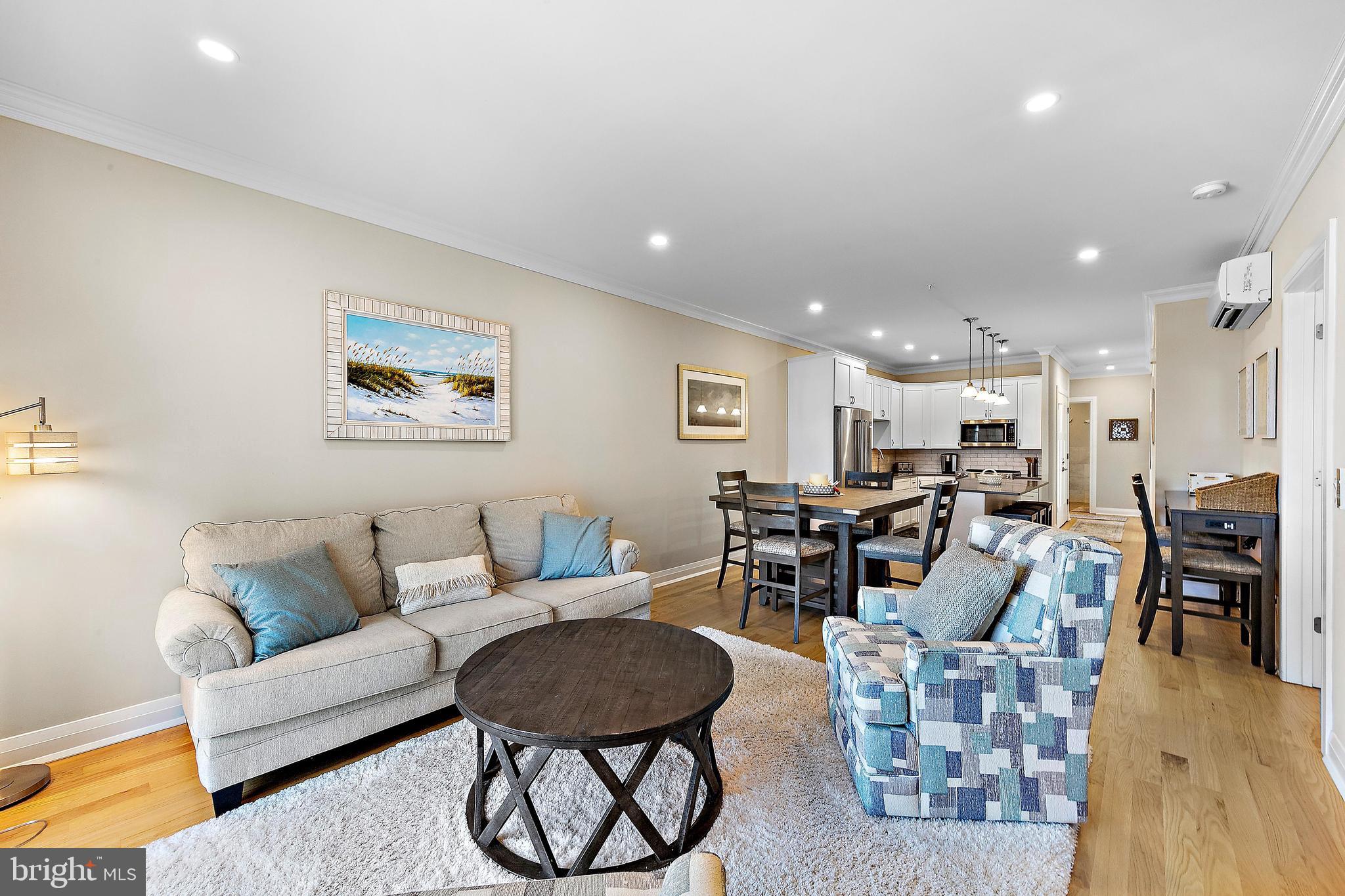 510 N Bay Ave #202