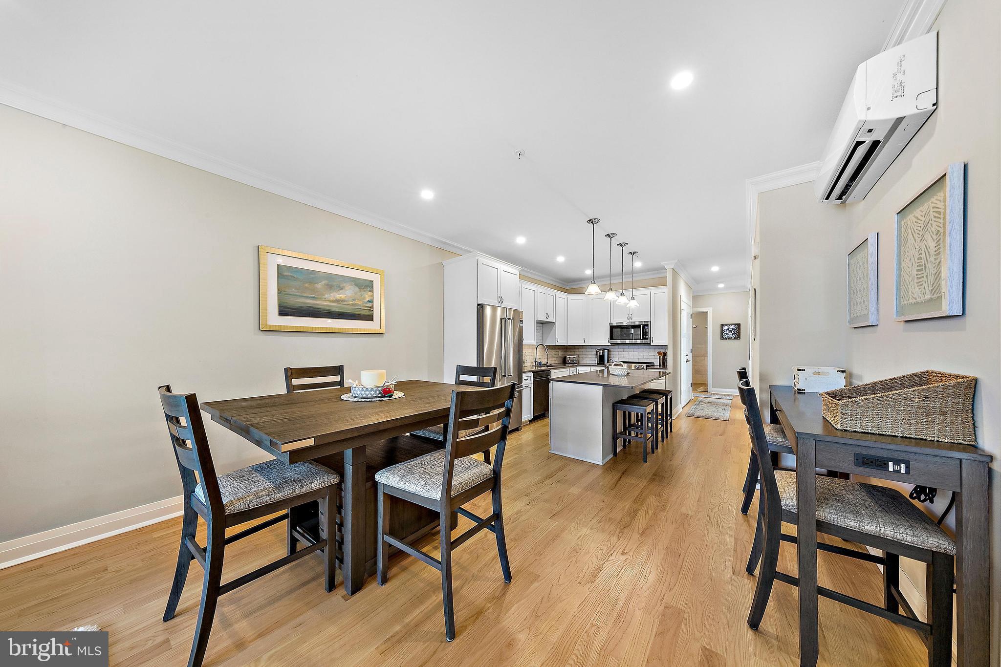 510 N Bay Ave #202