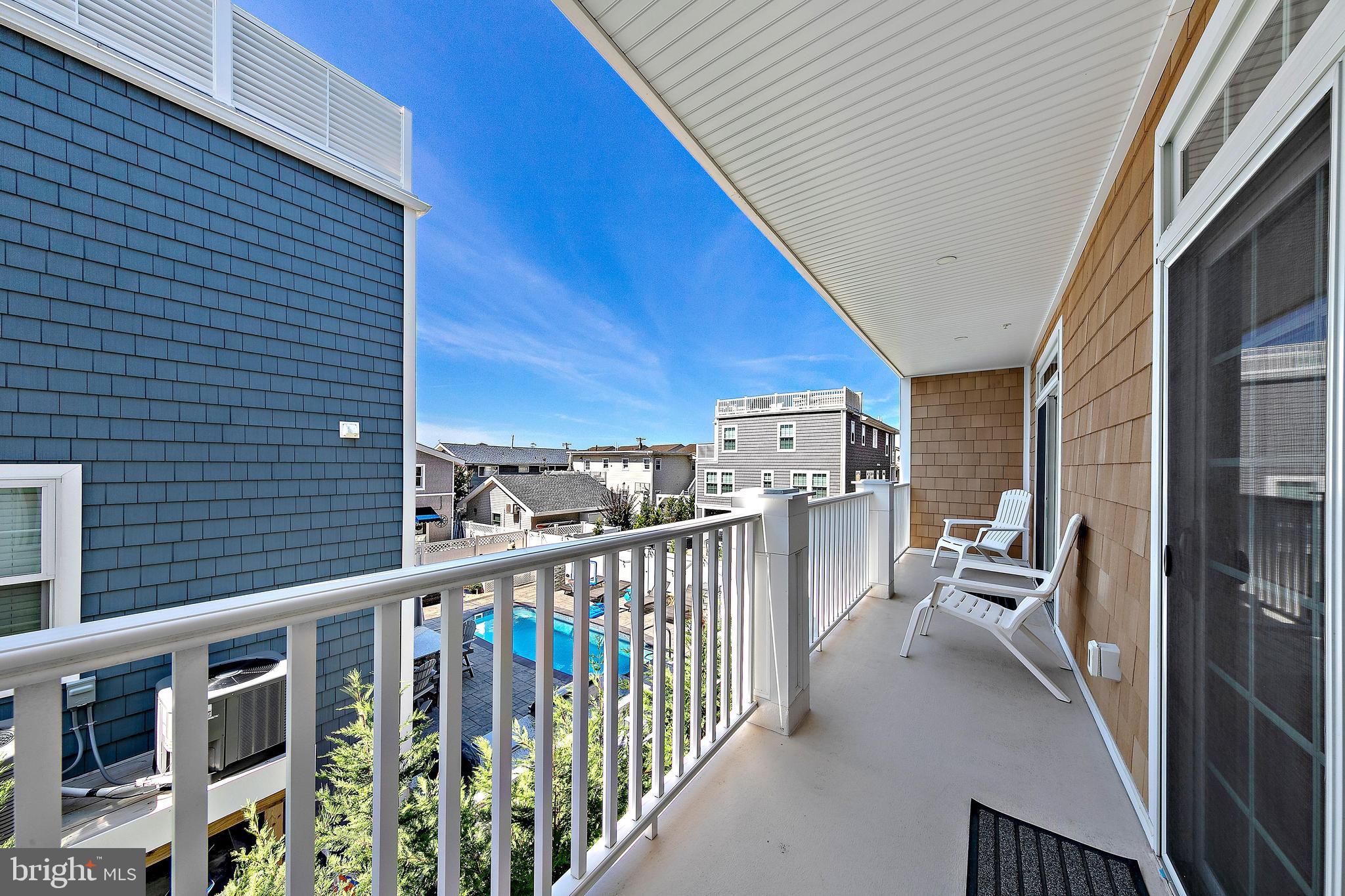 510 N Bay Ave #202