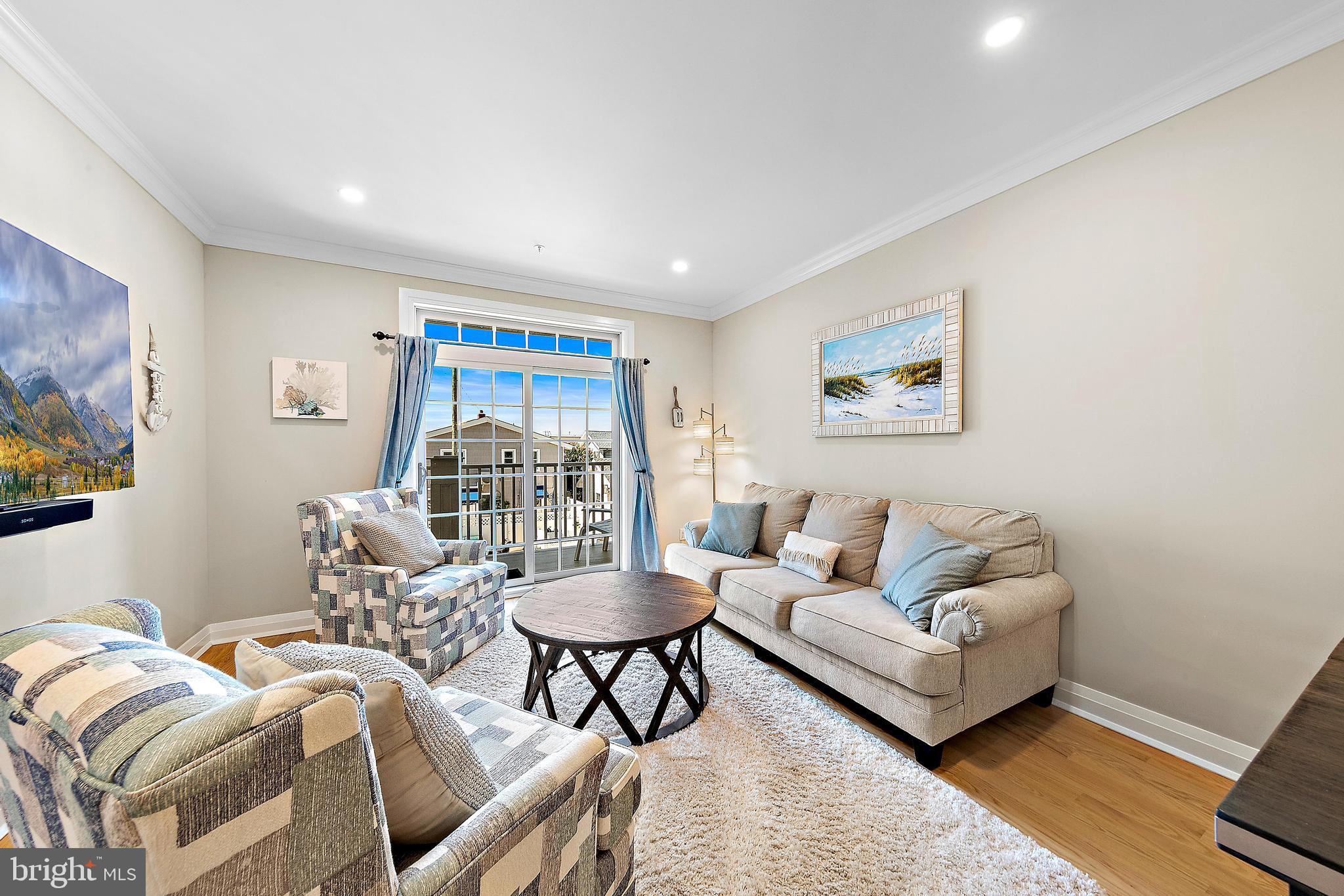 510 N Bay Ave #202