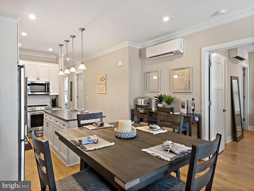 510 N Bay Ave #202