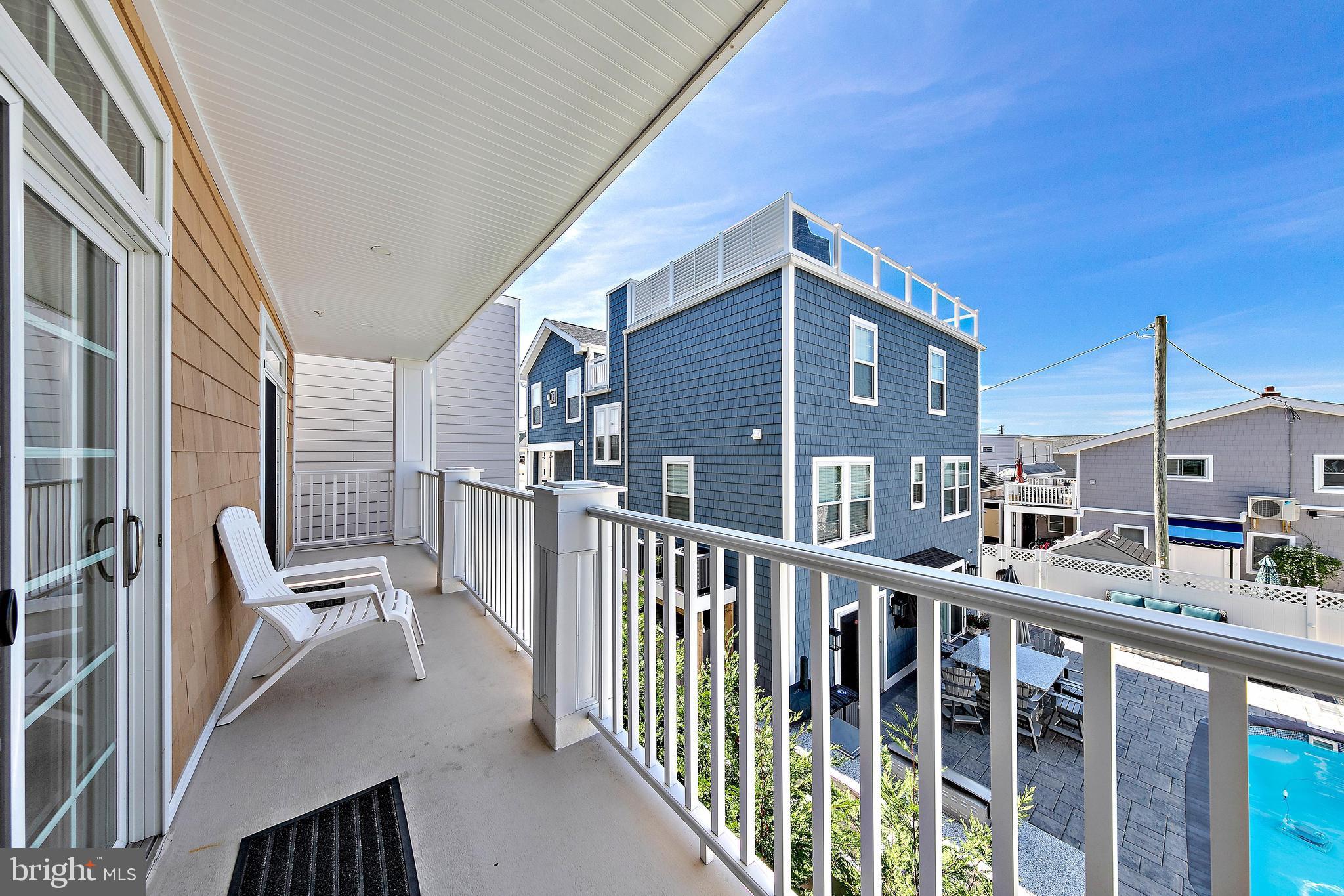 510 N Bay Ave #202
