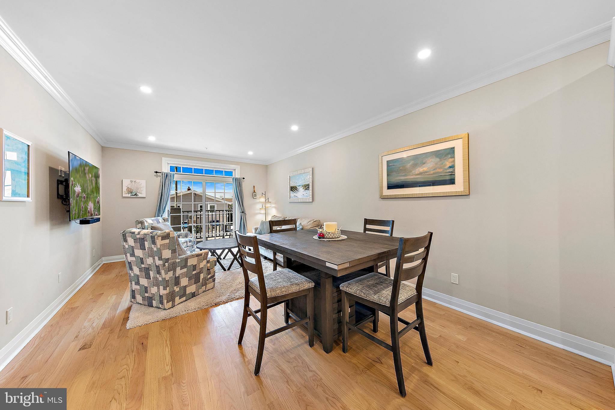 510 N Bay Ave #202