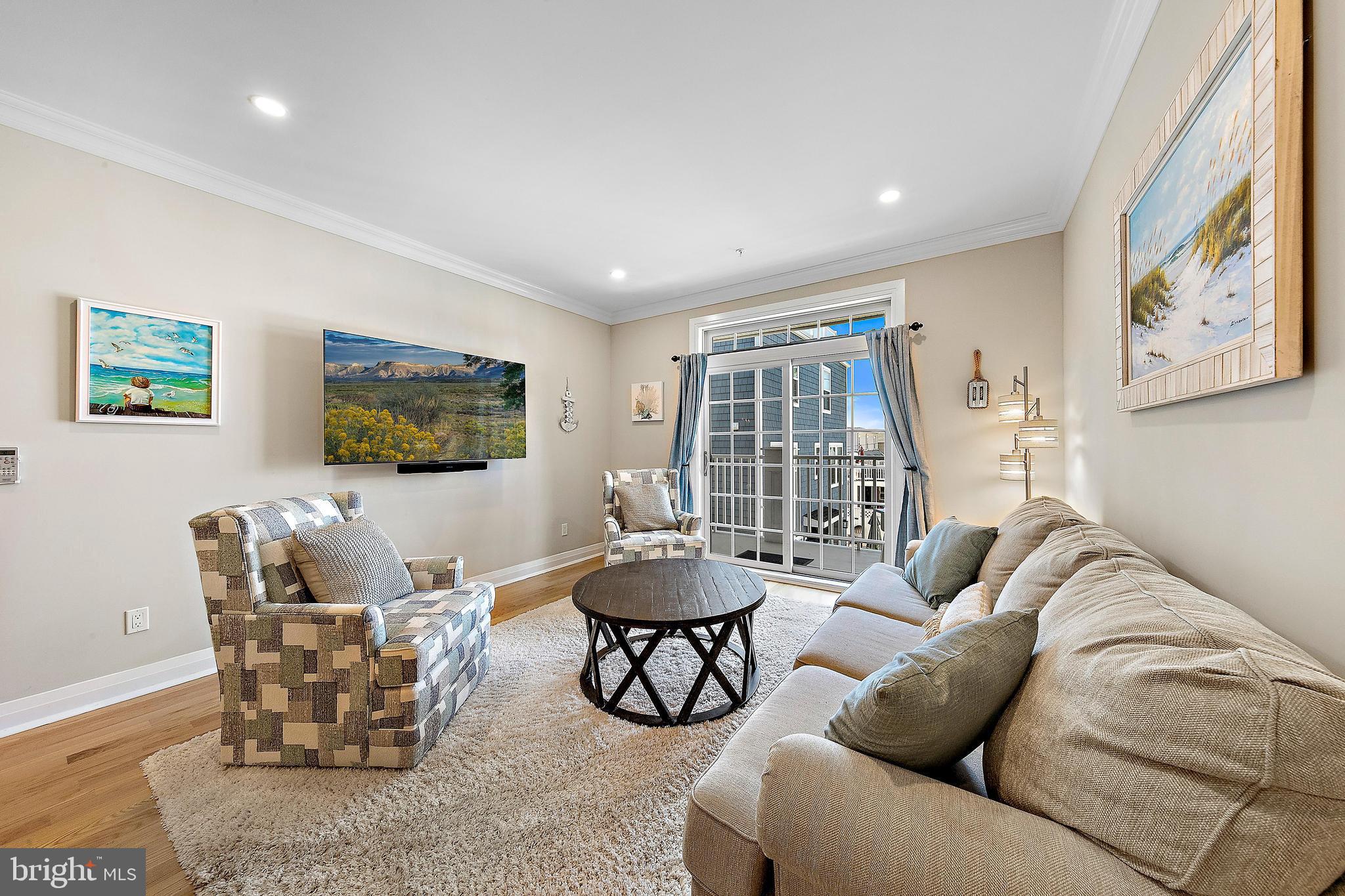 510 N Bay Ave #202