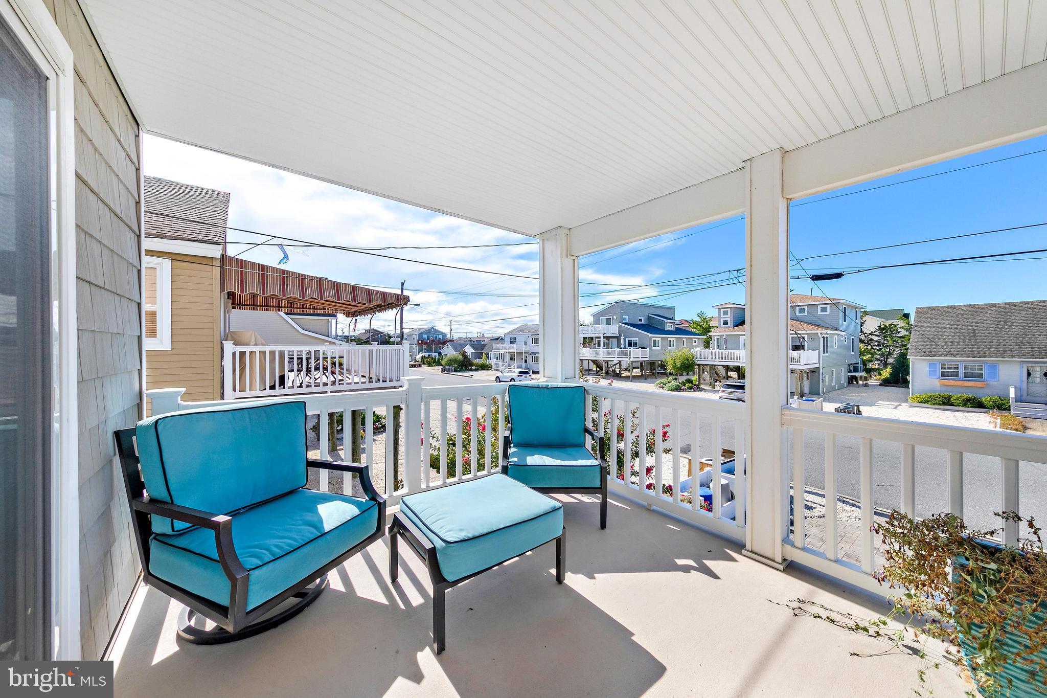 233 N 1ST STREET