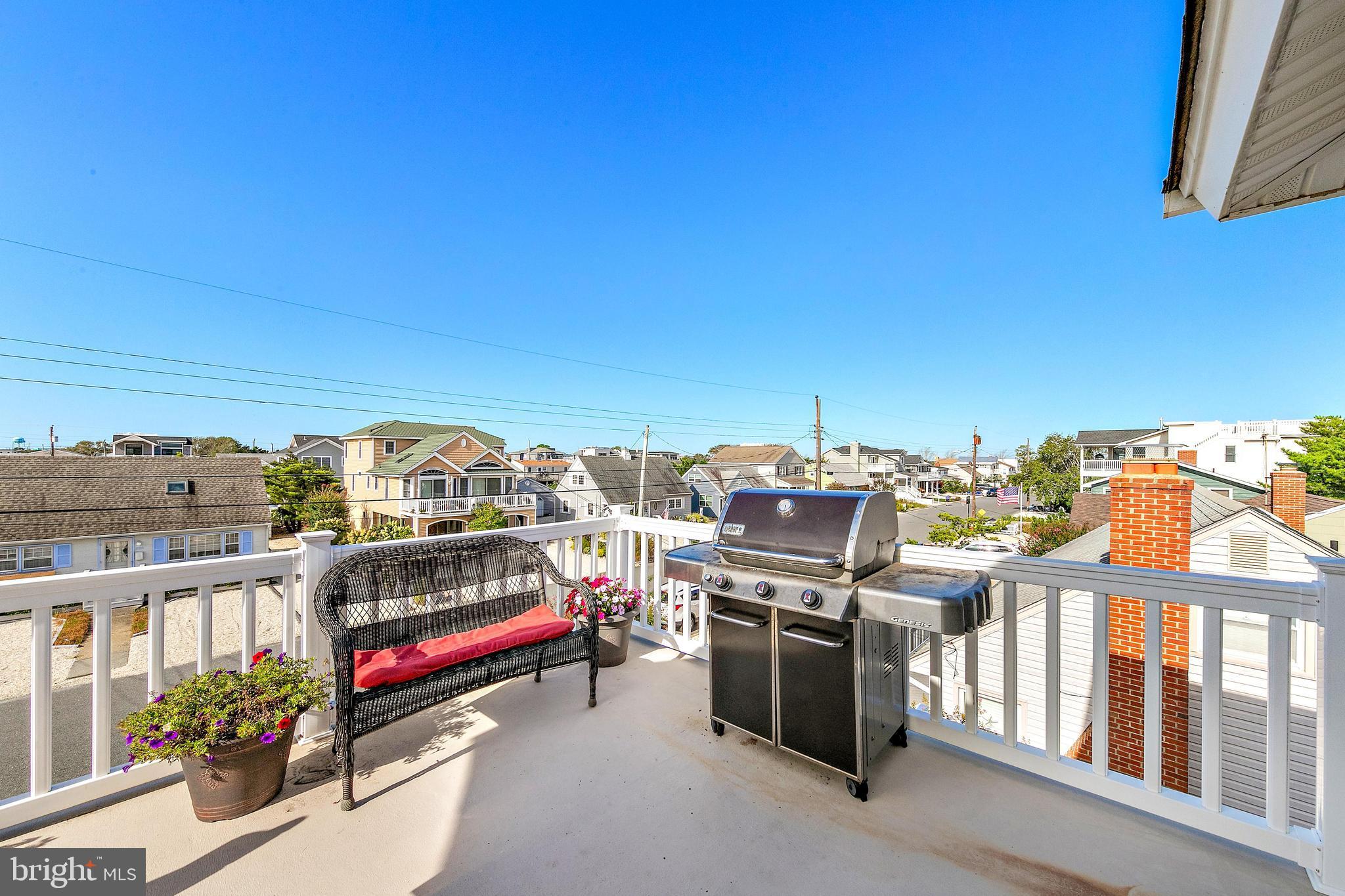 233 N 1ST STREET