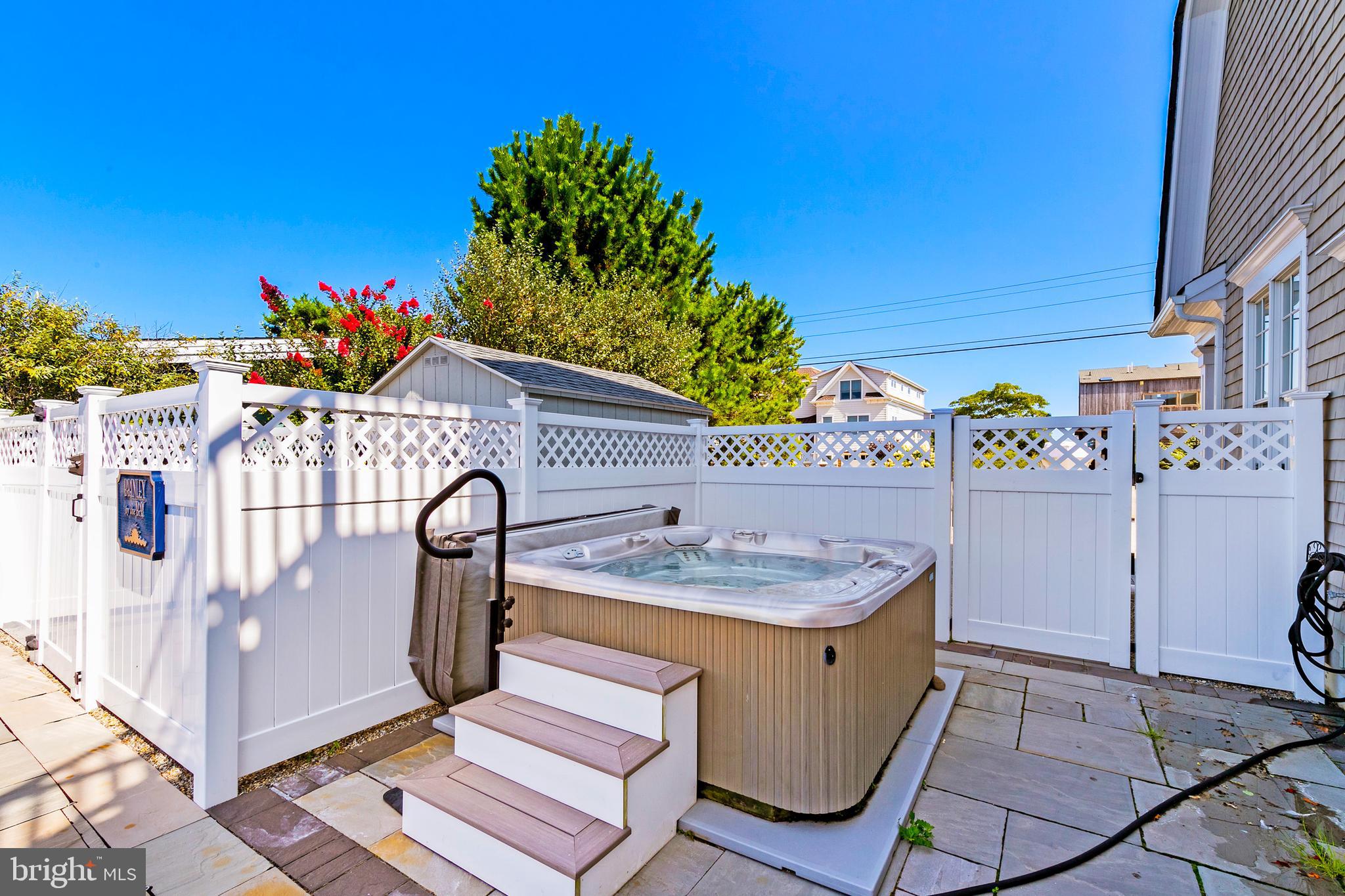 156 MARINA BOULEVARD