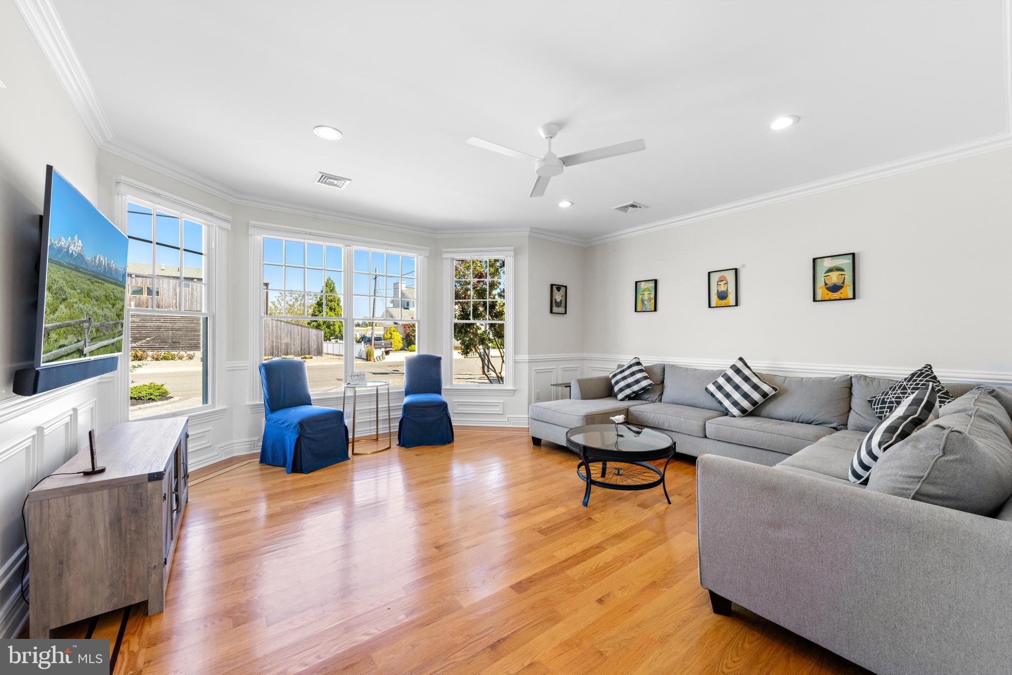 156 MARINA BOULEVARD