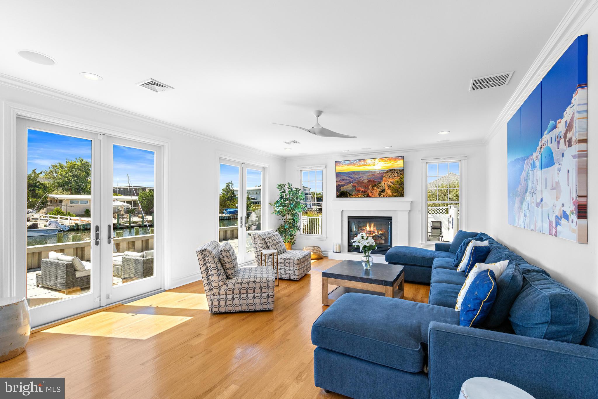 156 MARINA BOULEVARD