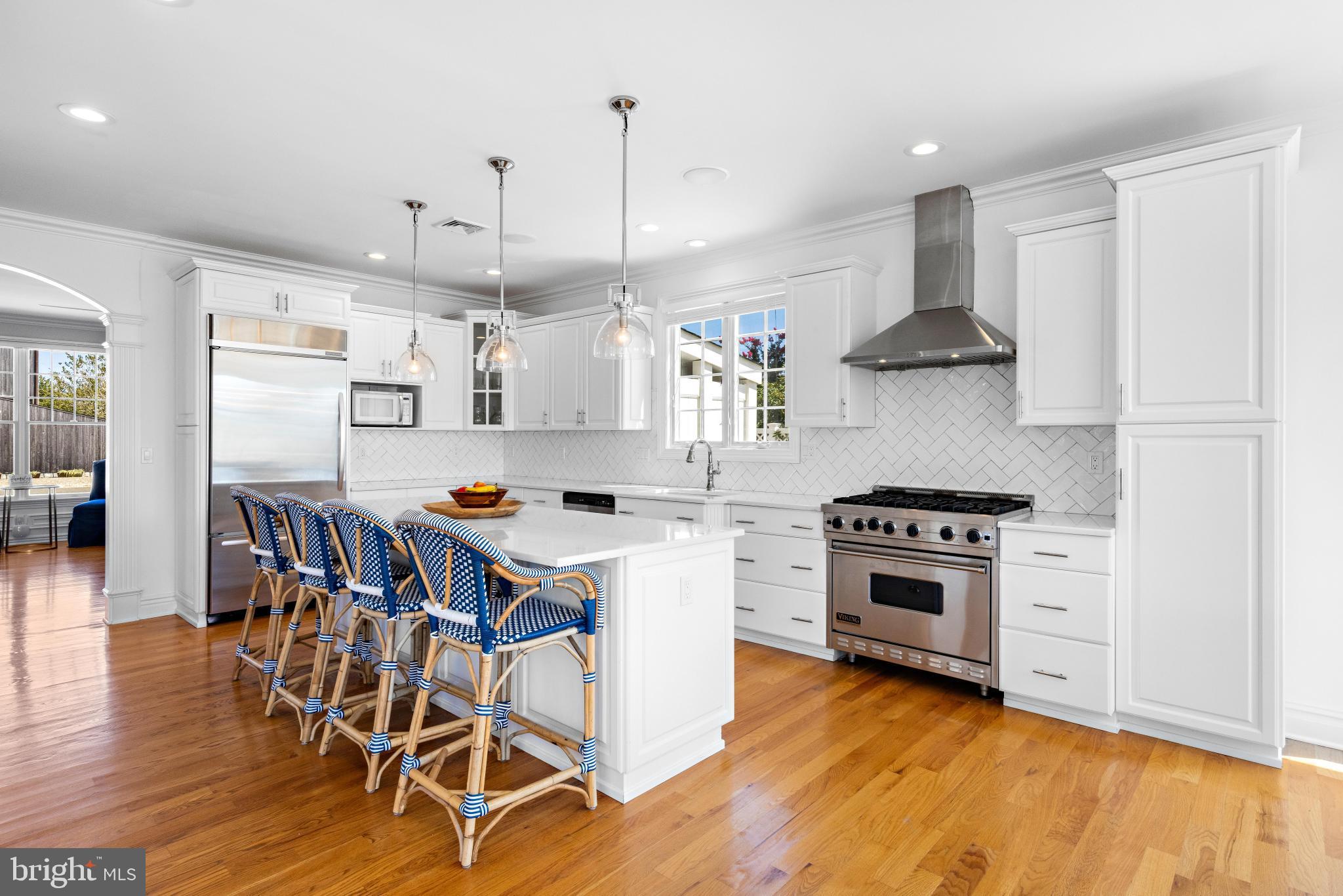 156 MARINA BOULEVARD