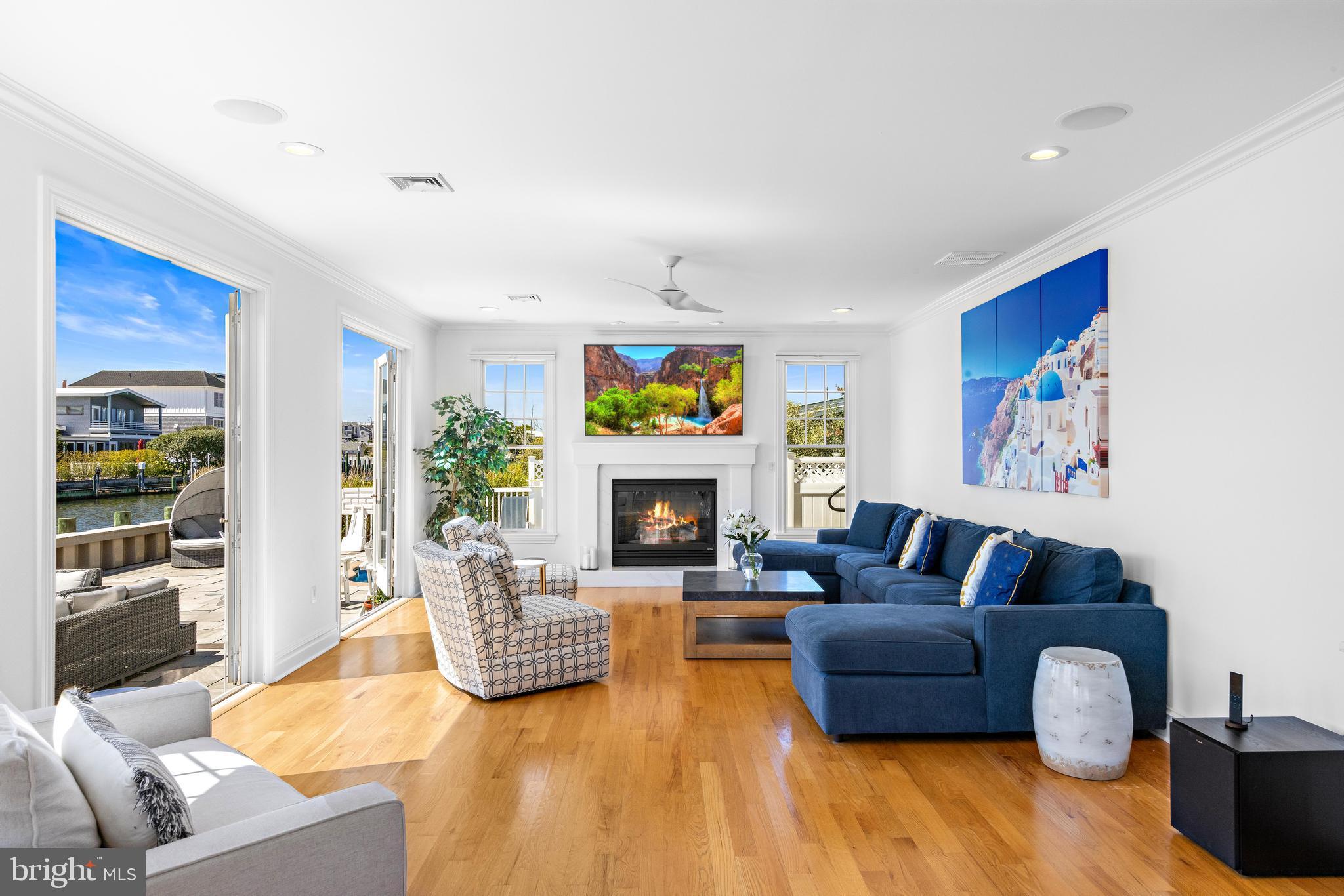 156 MARINA BOULEVARD