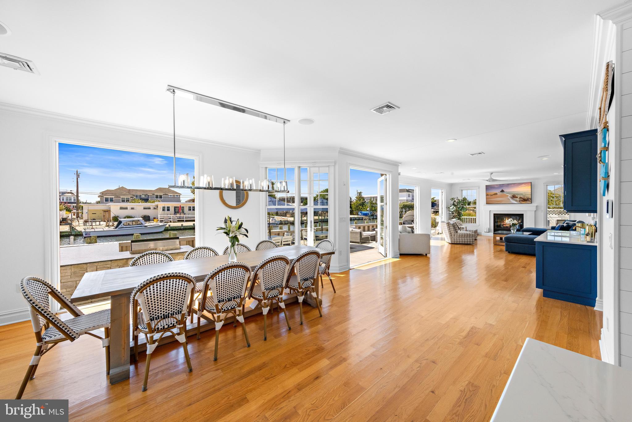 156 MARINA BOULEVARD