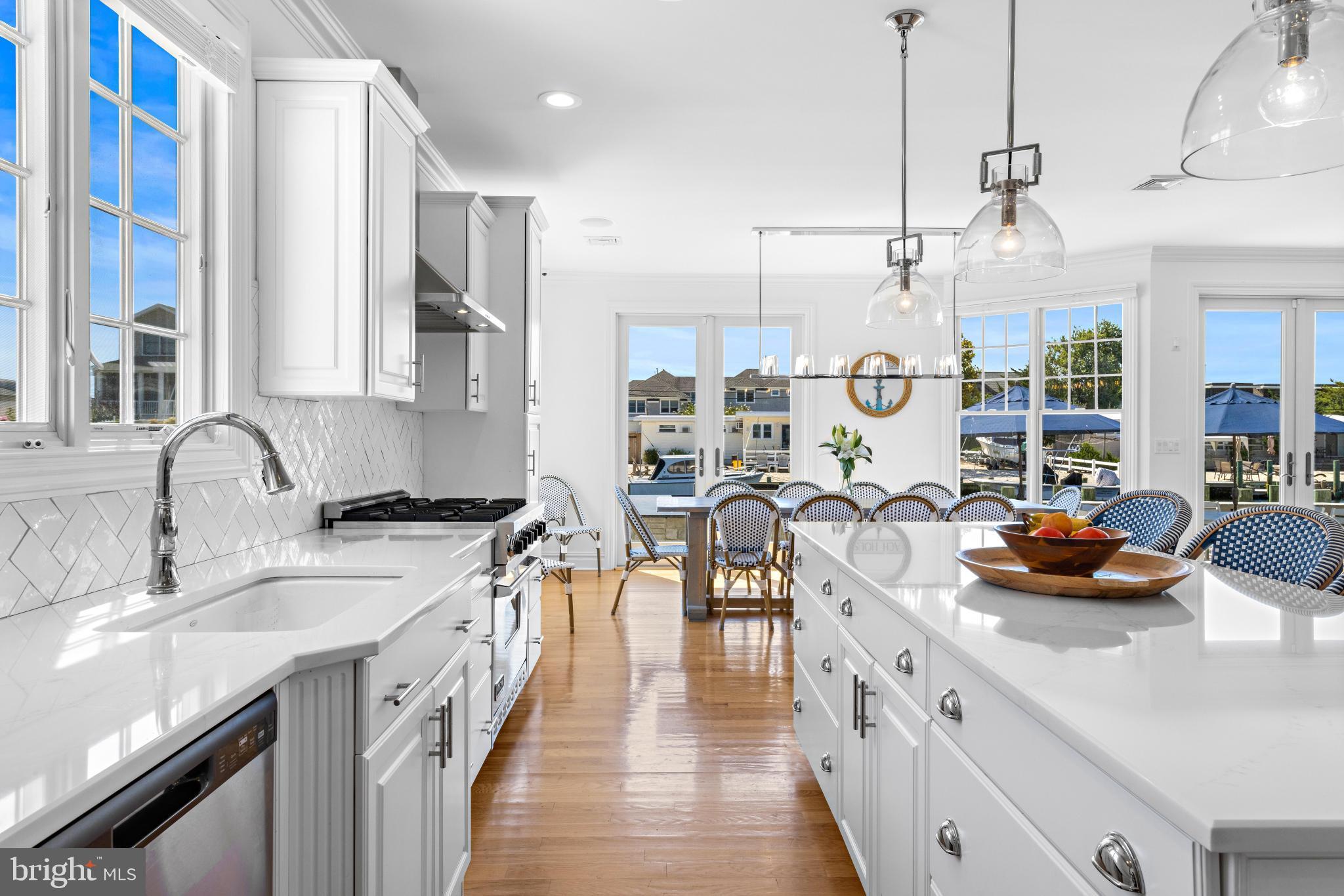 156 MARINA BOULEVARD