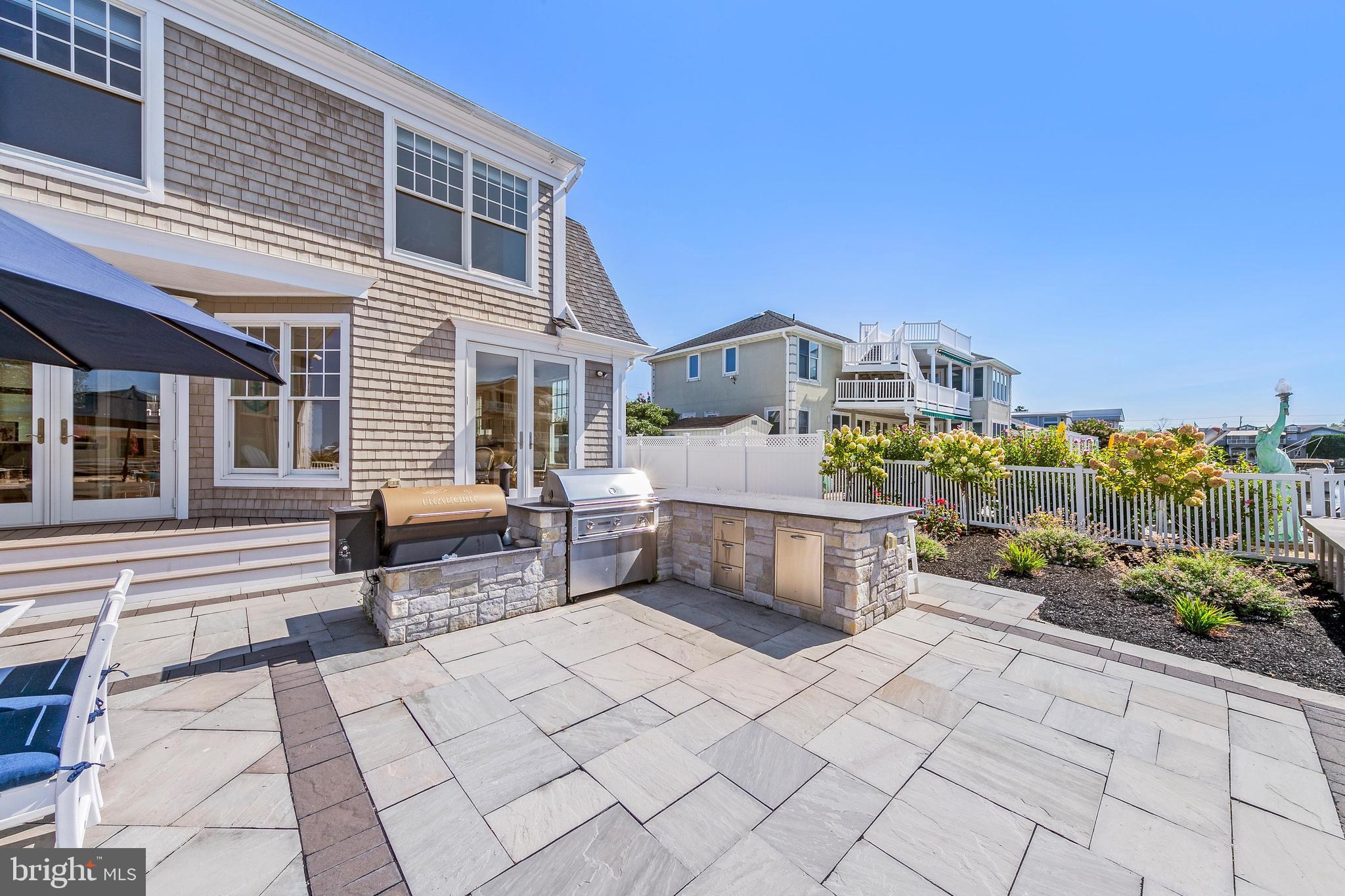 156 MARINA BOULEVARD