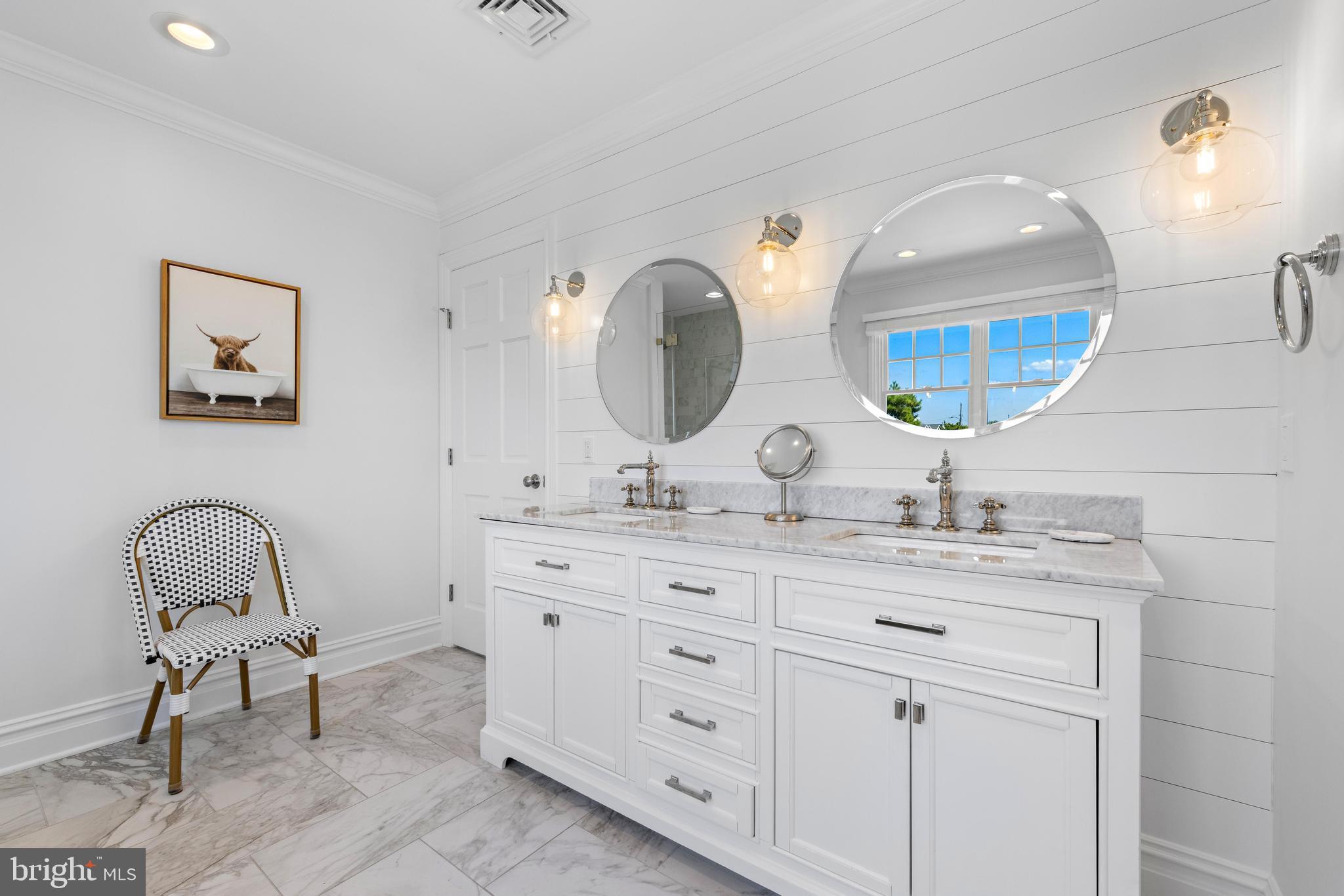 156 MARINA BOULEVARD