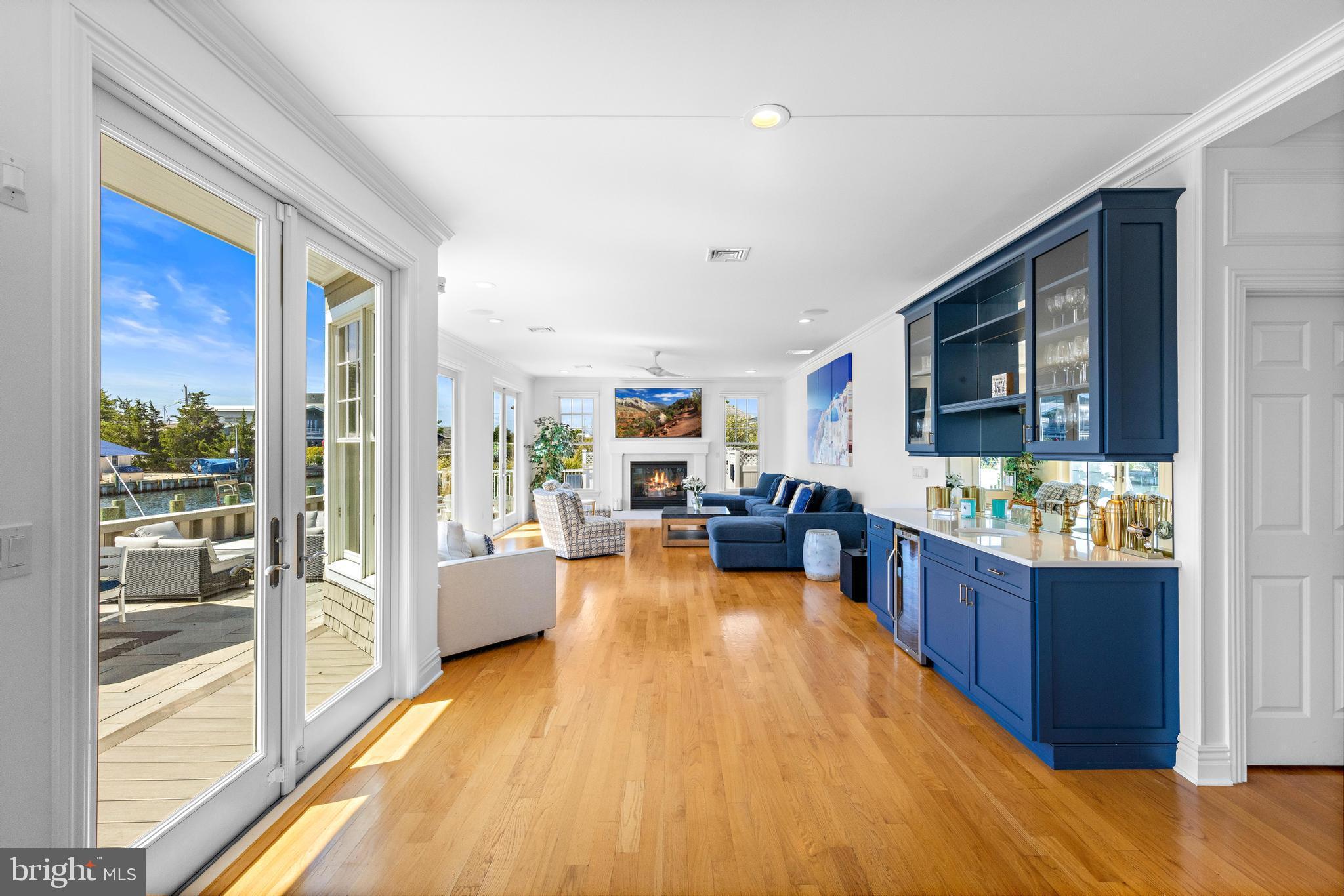 156 MARINA BOULEVARD