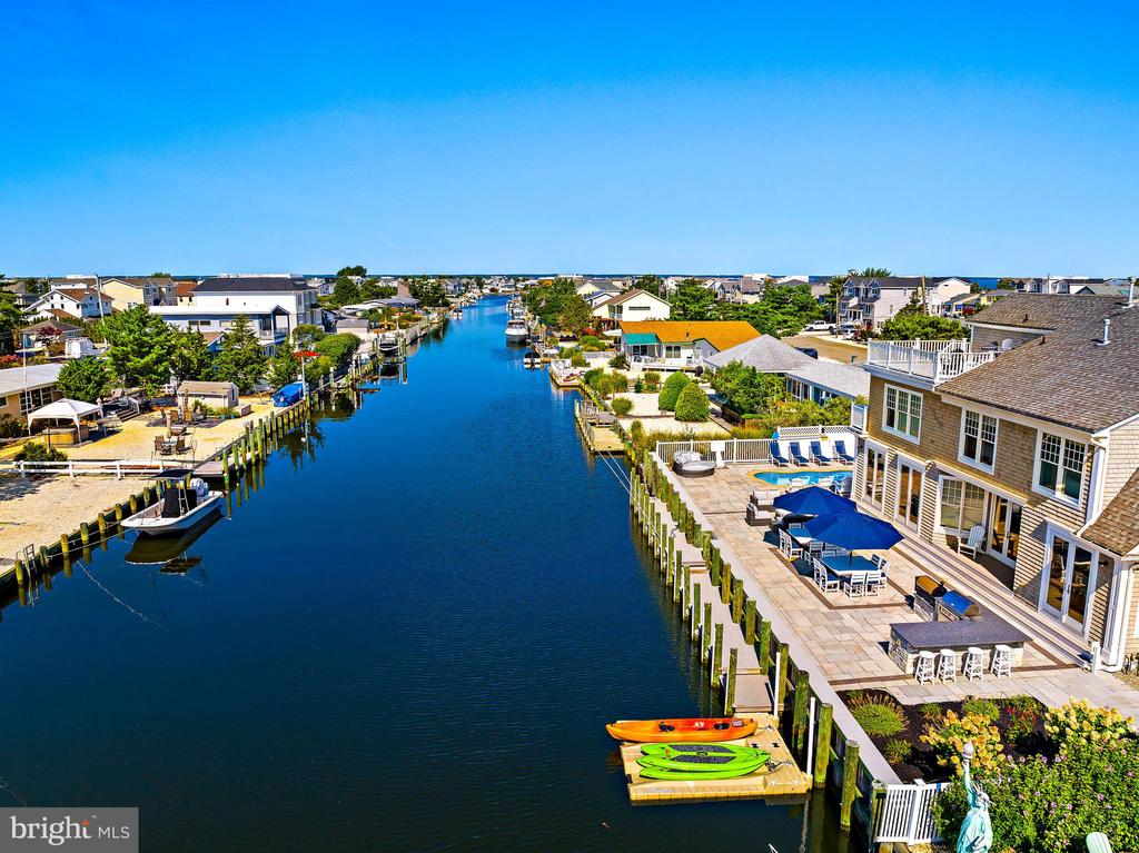 156 MARINA BOULEVARD