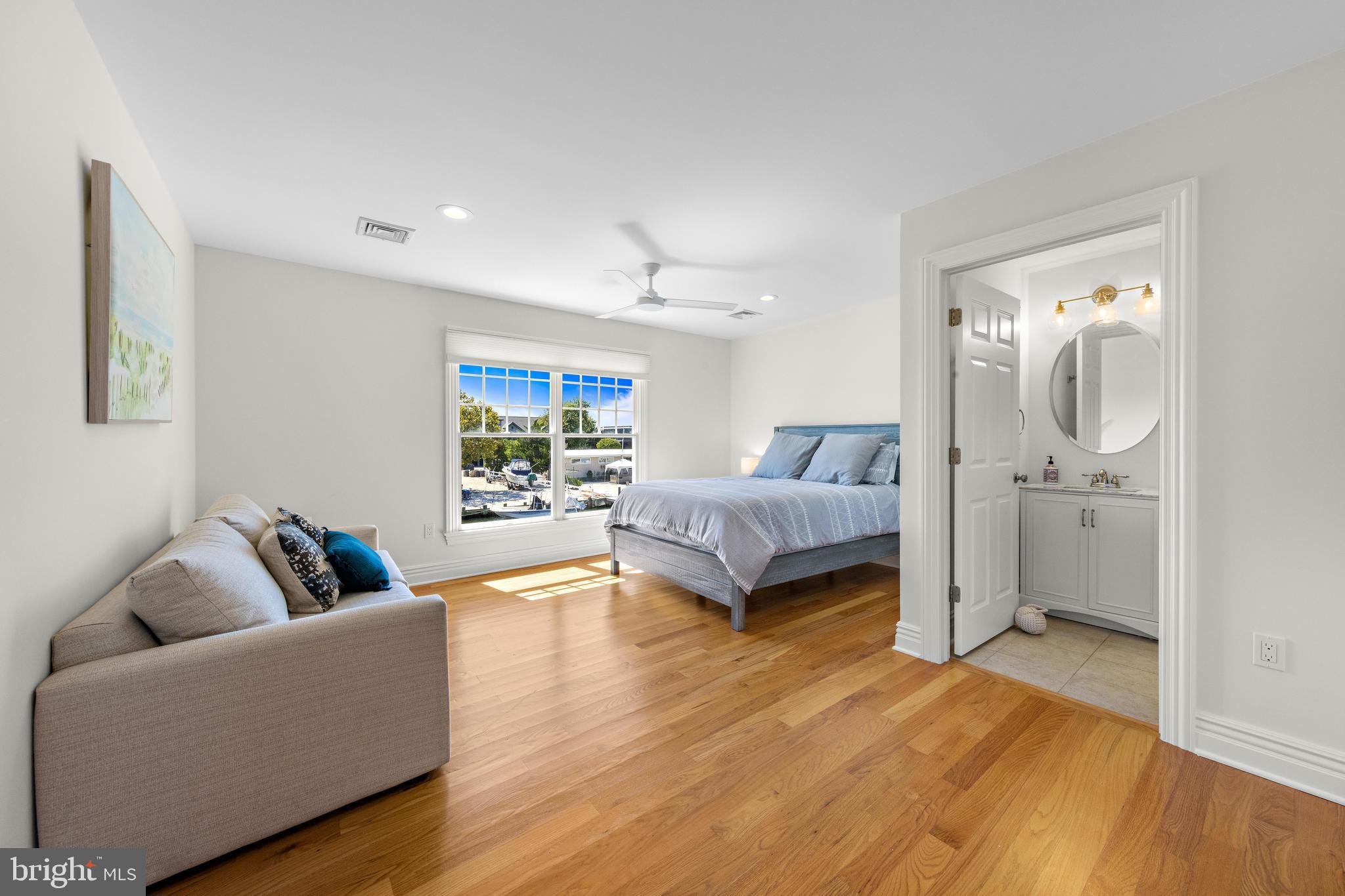 156 MARINA BOULEVARD