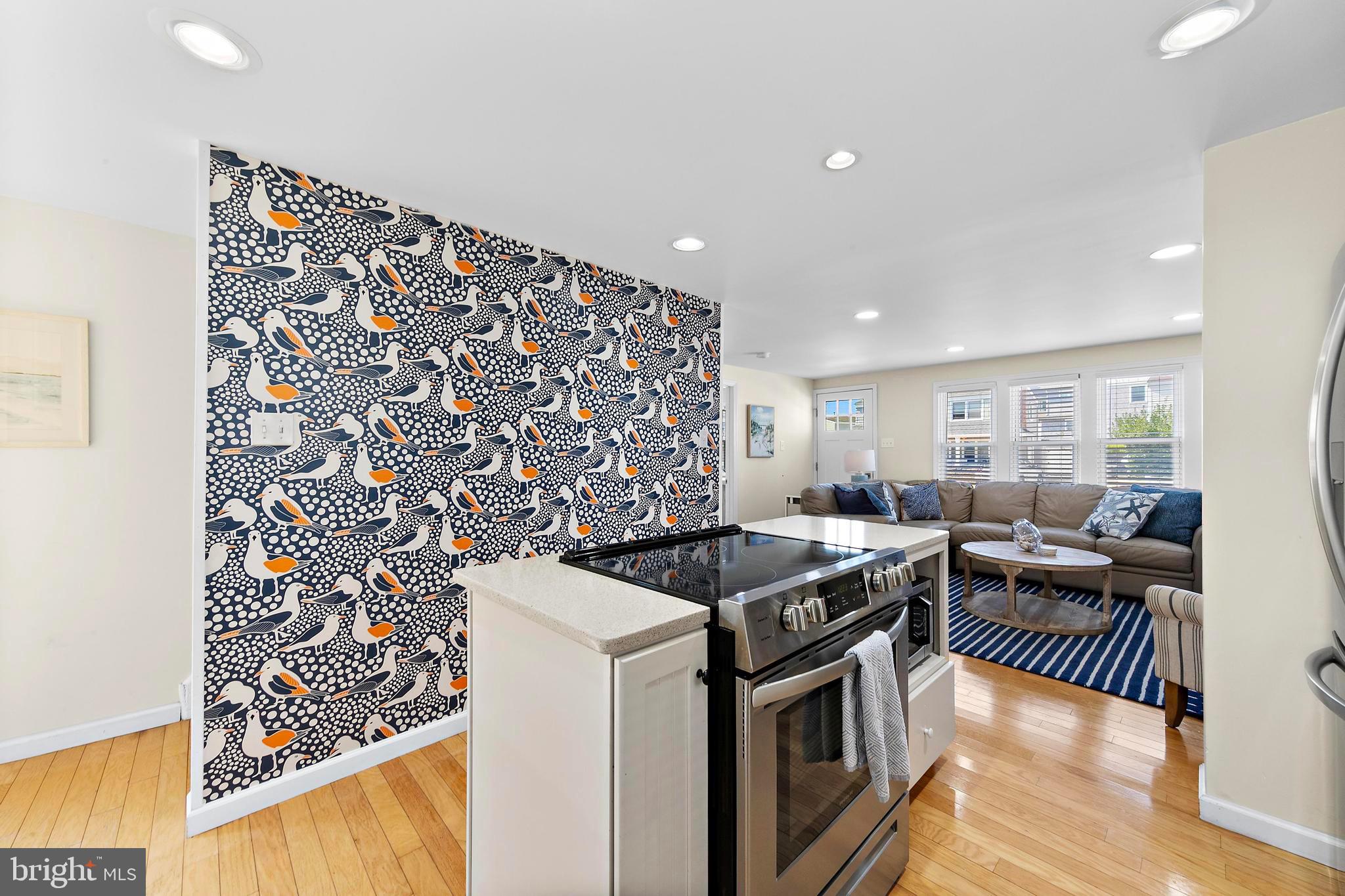5 ALEXIS PLACE
