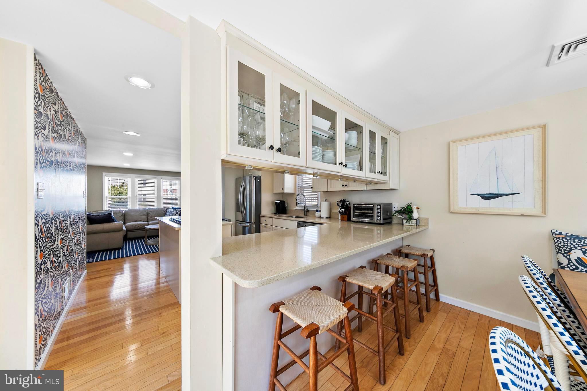 5 ALEXIS PLACE