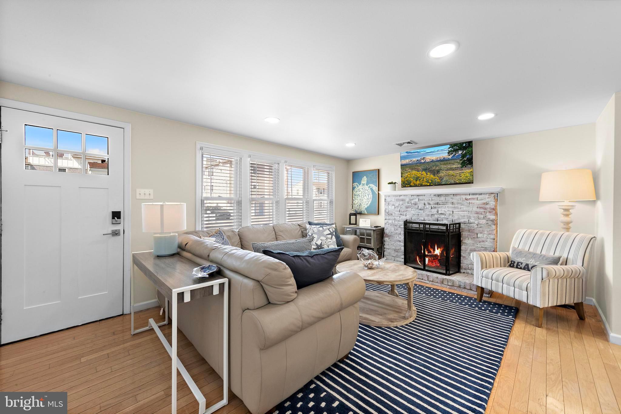 5 ALEXIS PLACE