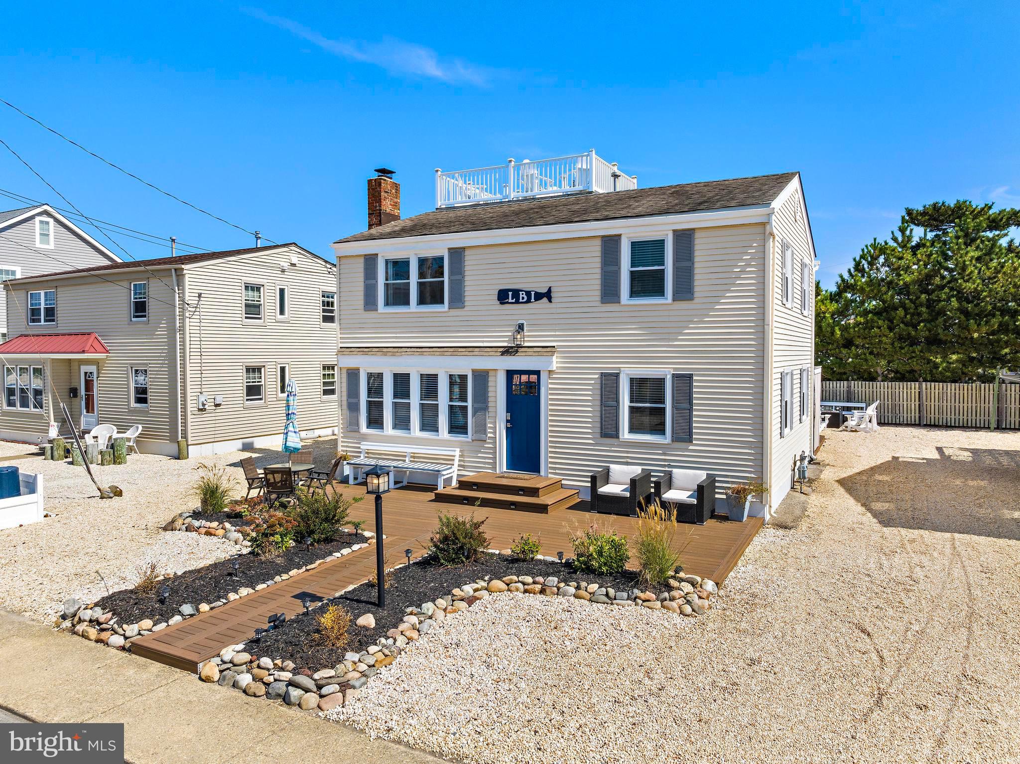 5 ALEXIS PLACE