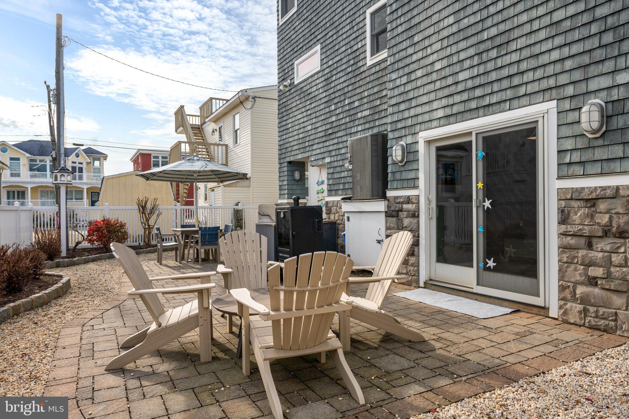 1506 N BARNEGAT AVENUE