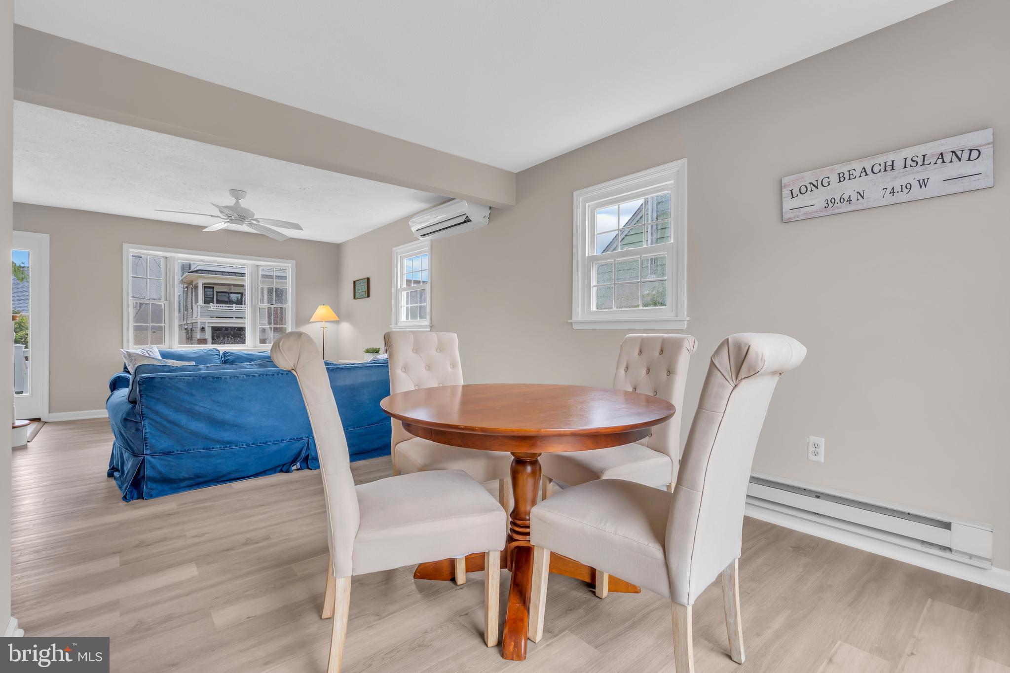 358 W 6TH STREET