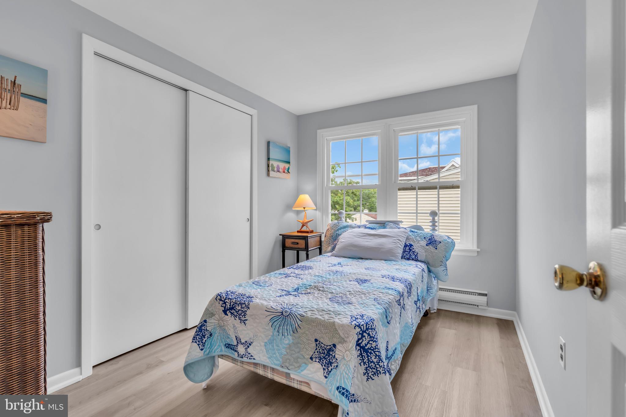 358 W 6TH STREET