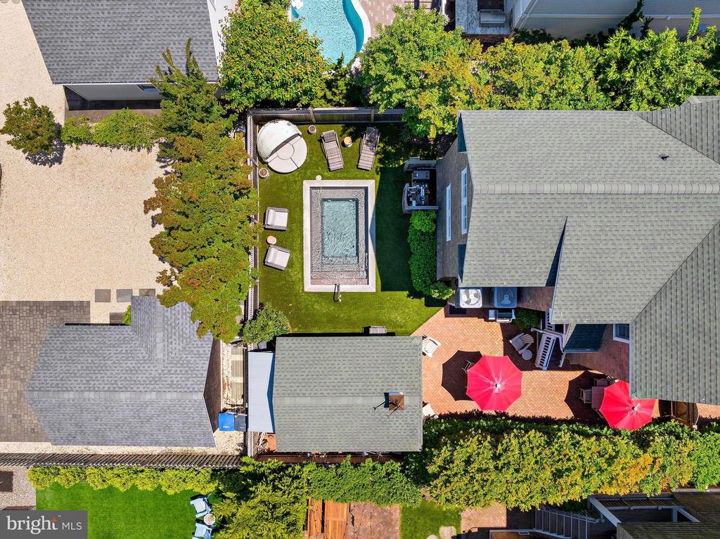 217 FAIRVIEW AVENUE