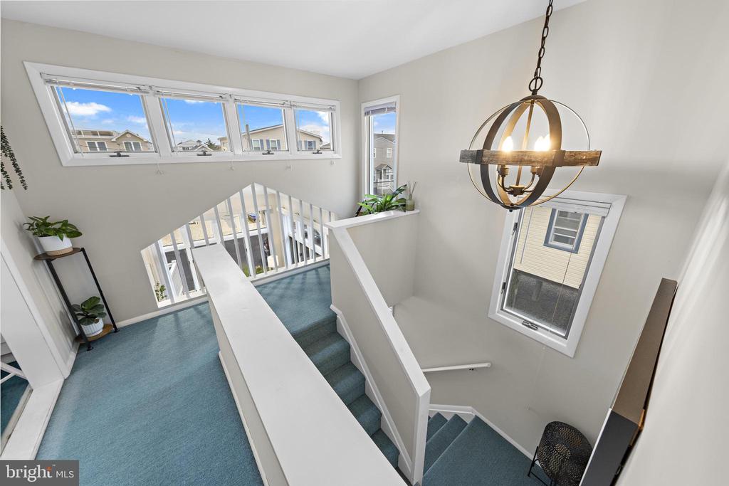 30 W WINIFRED AVENUE