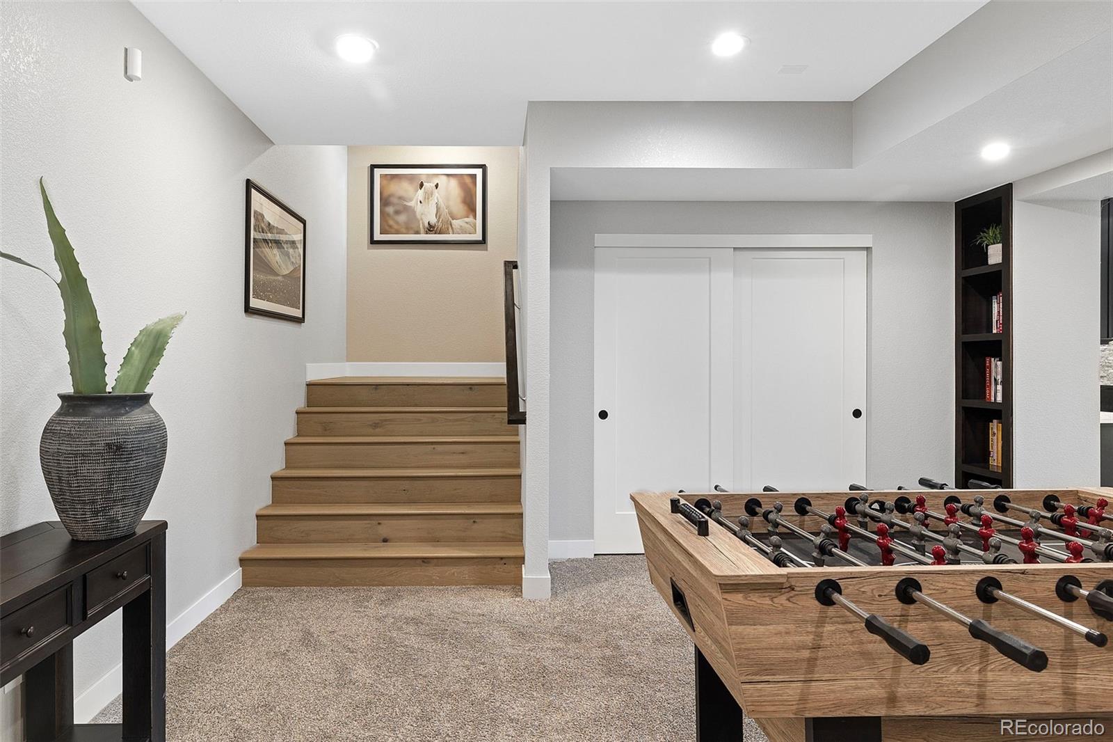 9625 Viewside Drive