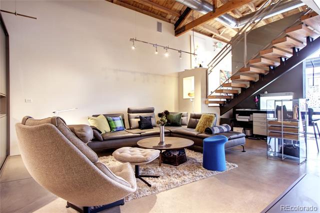 2527 Larimer Street