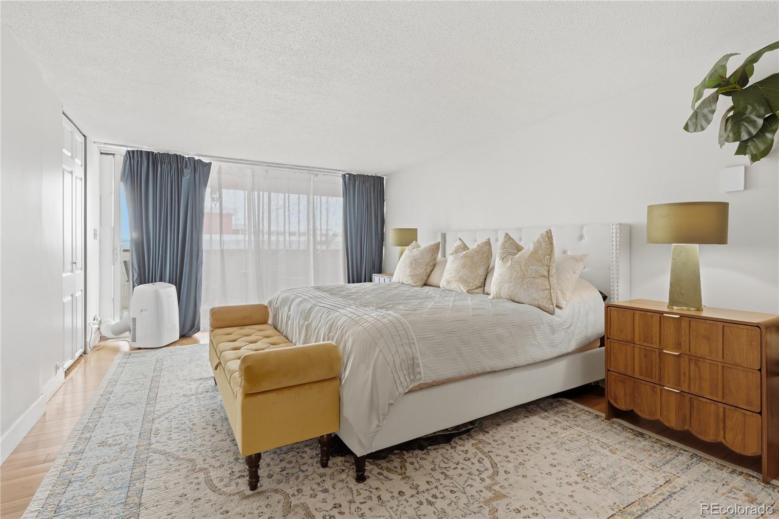 1155 N Ash Street Unit: 806