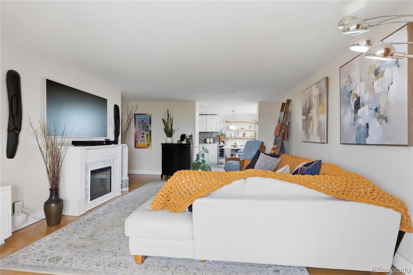 1155 N Ash Street Unit: 806