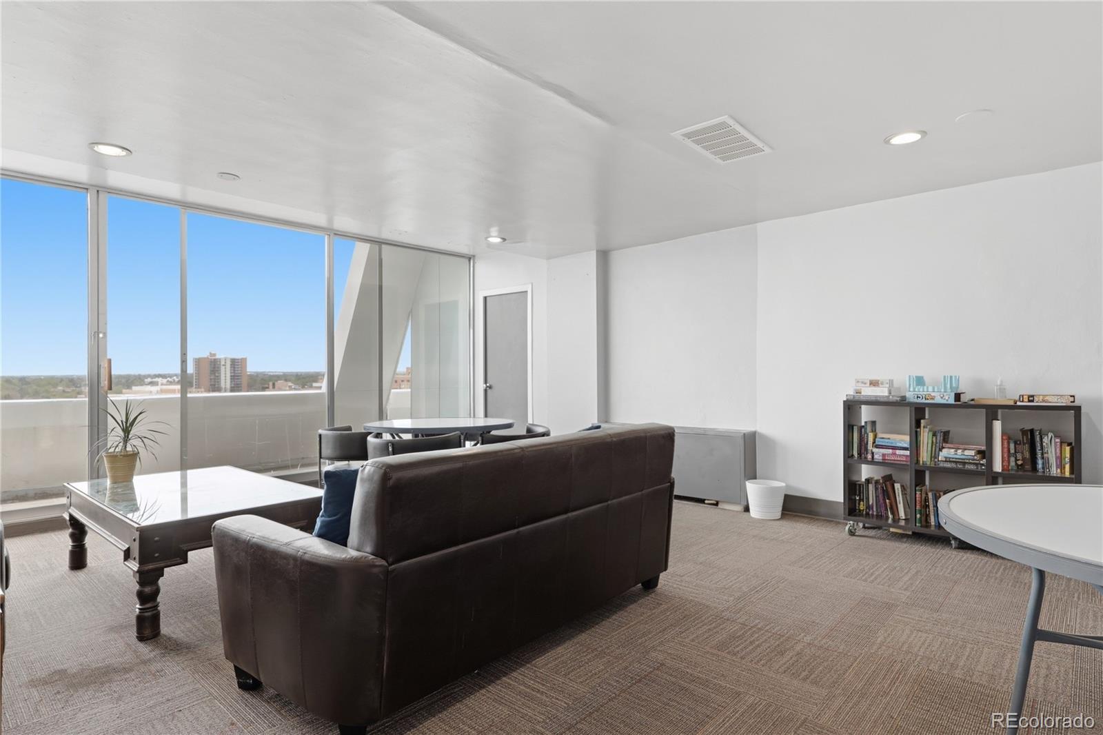 1155 N Ash Street Unit: 806