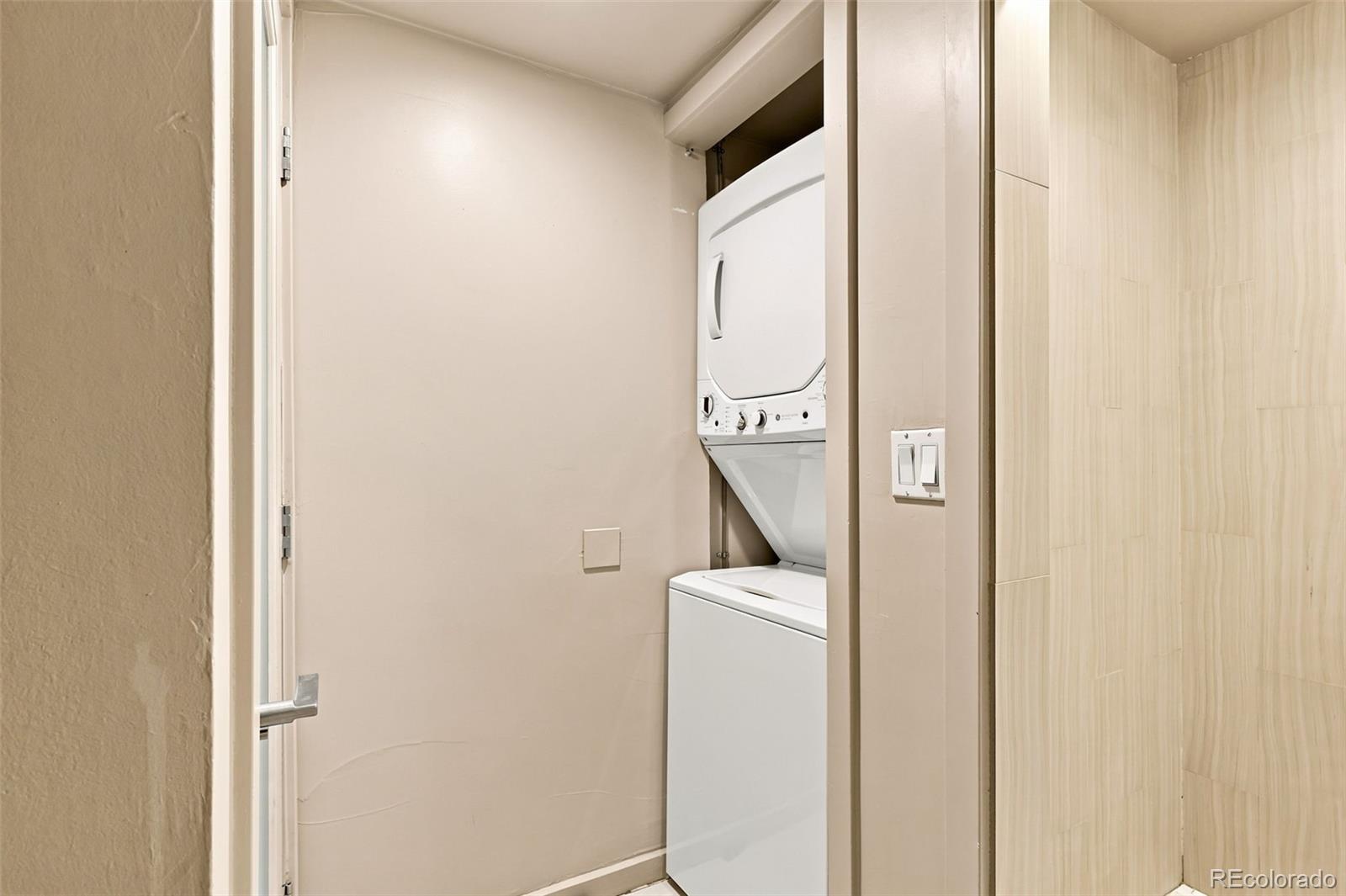 350 Detroit Street Unit: 103