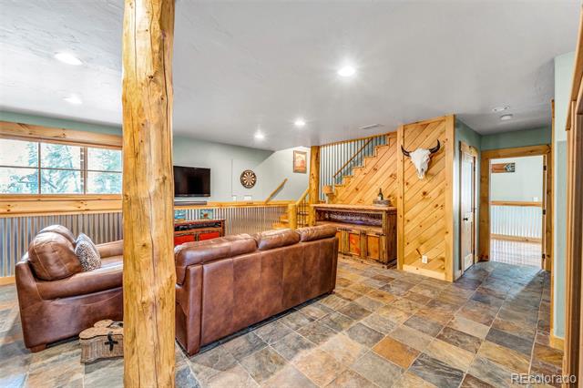 4112 County Road 1