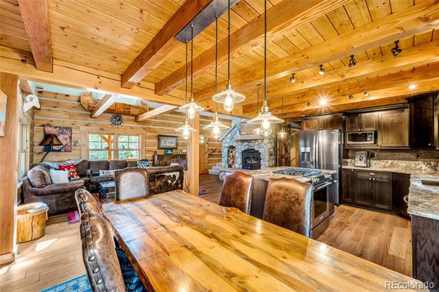 4112 County Road 1