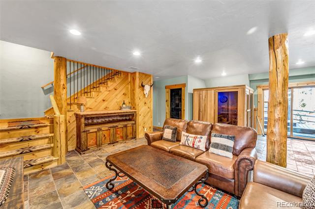 4112 County Road 1