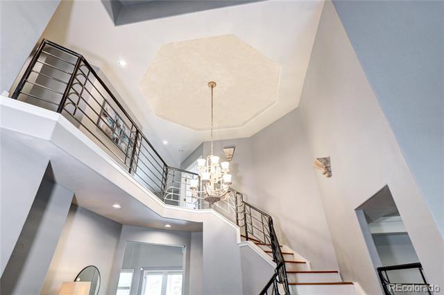 12 Red Tail Drive